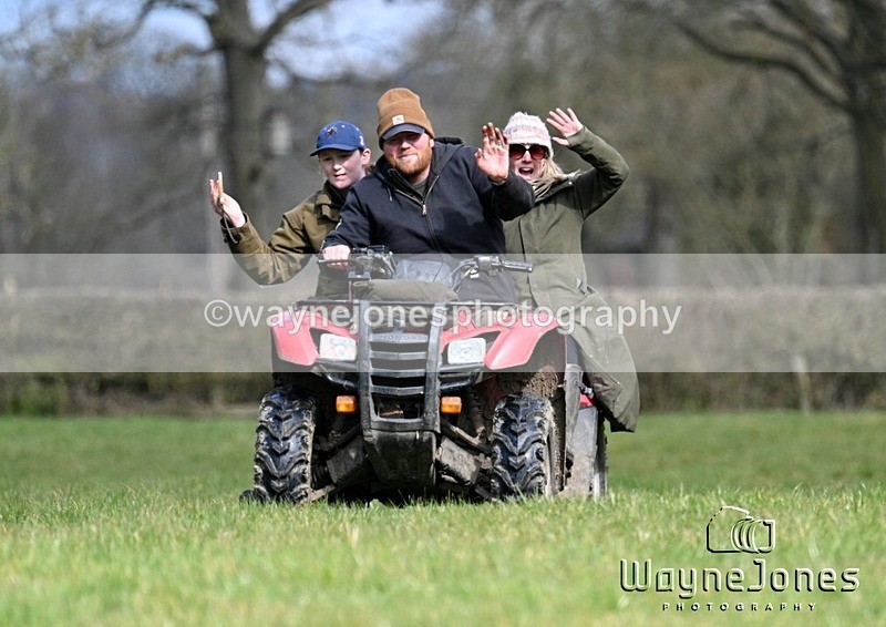 WJ7_6523 - Berks & Bucks Mayridge Farm – Englefield 16-03-25