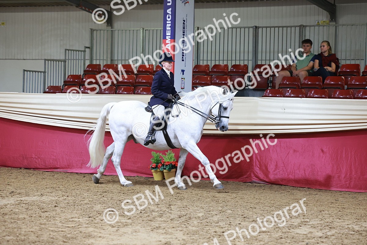 SBM_18555 - Class 952 - M&M Ridden Supreme Final