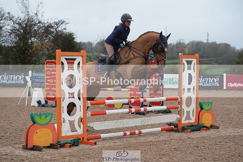 251109-083030-03014 - Cls 15 British Novice and 90cm Open