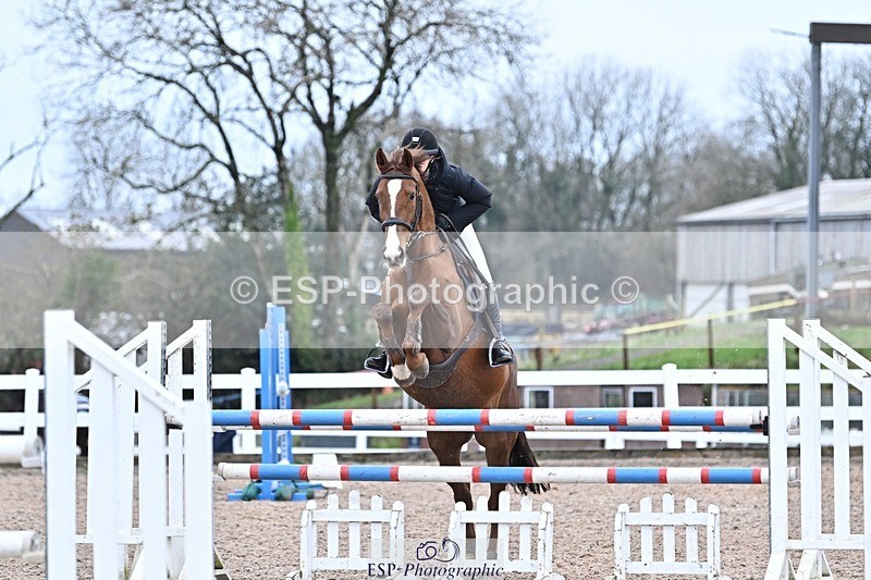 241127-124220-00536 - Cls 04A&B Snr Newc & 1.10m Open