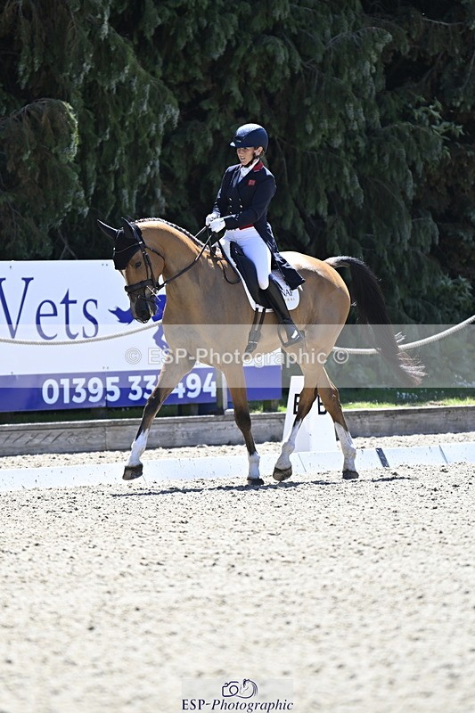 250522A-120029-03332 - B-321-Laura.Collett-BALANCERO