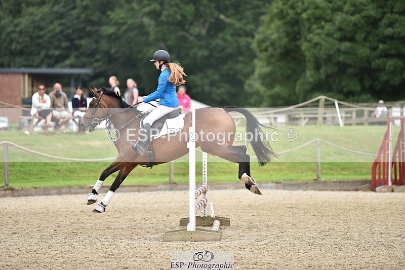 240802-102646-00836 - 70cm Round 1