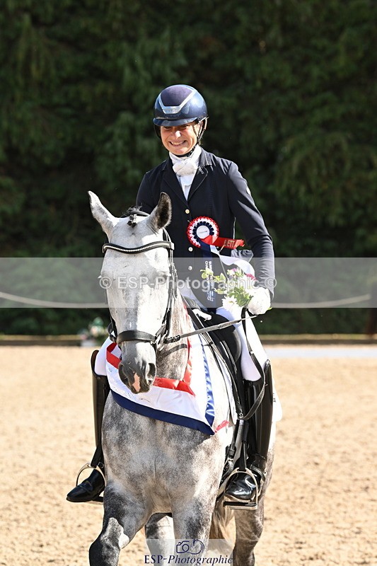 250808A-170104-02200 - Novice GOLD Presentations