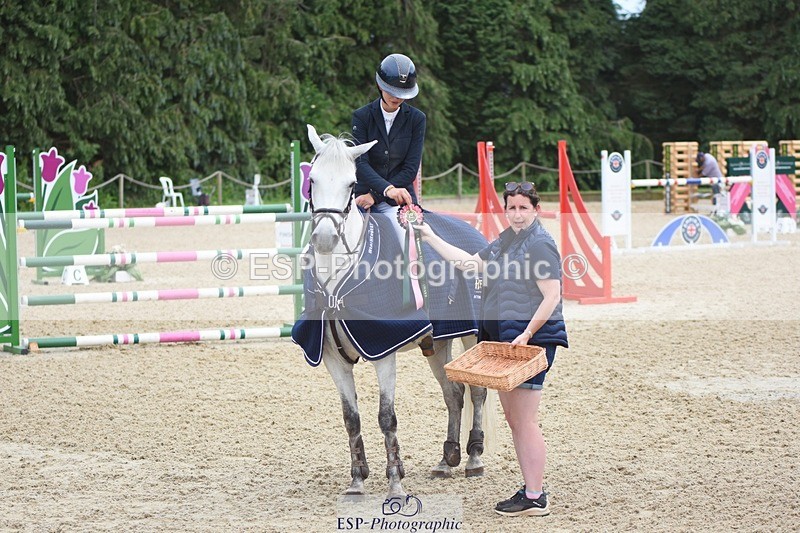 230618-144110-12674 - Cls 20 Pony Foxhunter 2nd R Jump Off's and Pres