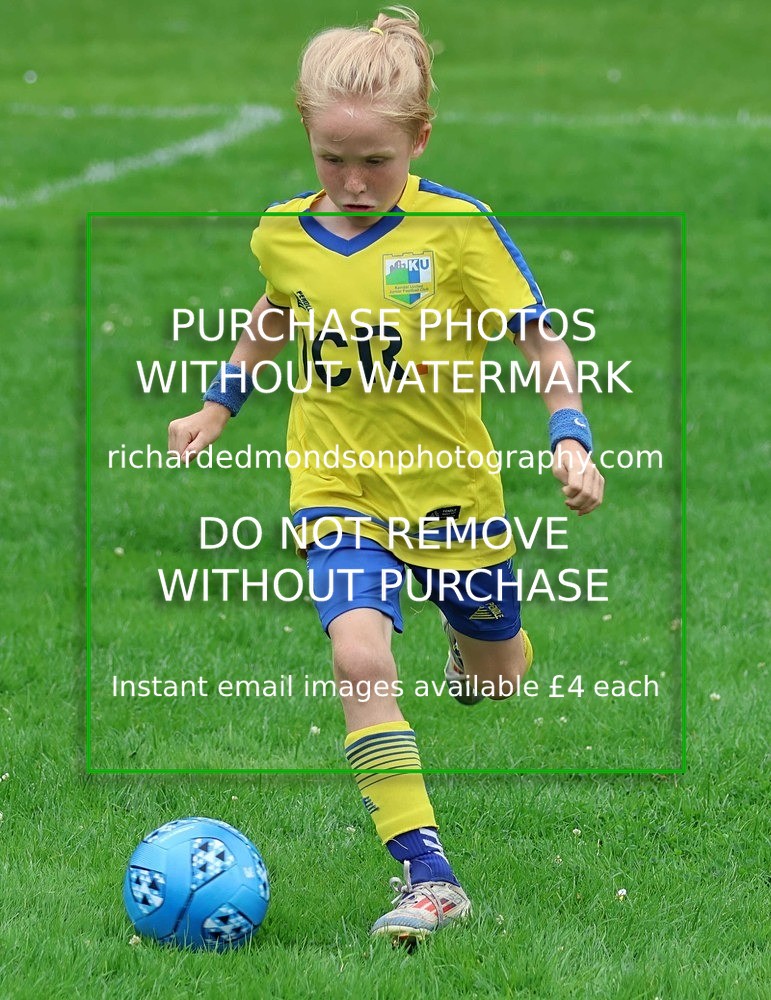 533A8677 - Kendal Utd