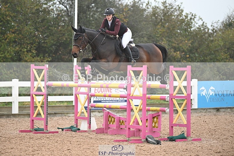 241102A-121444-04508 - SAT Cls 15 Foxhunter and 1.20m Open