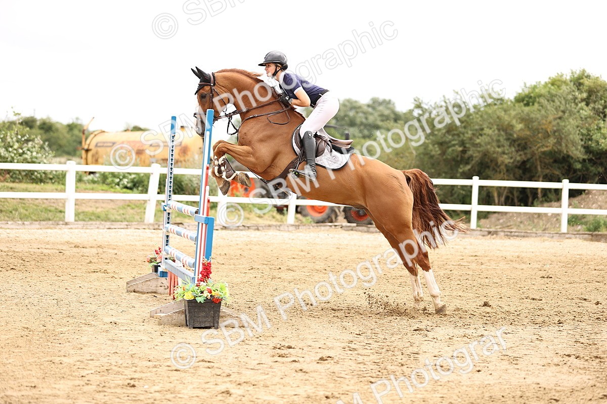 SBM_003214 - Class 21 - Senior Newcomers - 1.10m