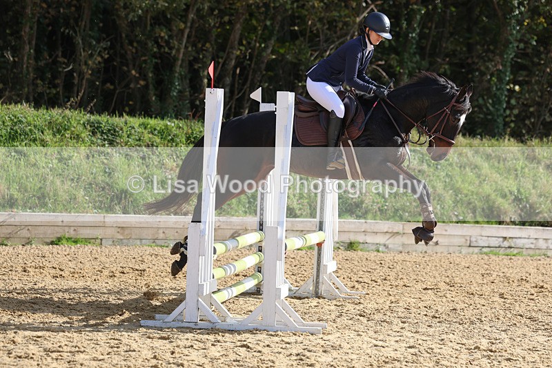 3E7A8072 - Class 4: 70cm open