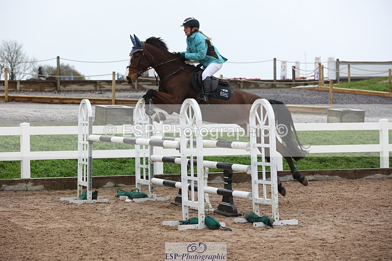 231112A-135403-04710 - Cls 20 Newcomers & 1.10m Open