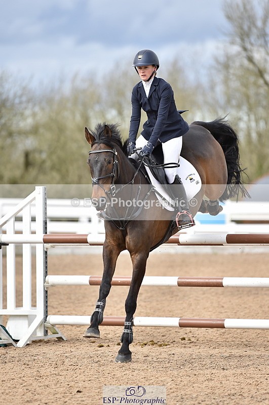 240403A-152852-00988 - Cls 5 Foxhunter and 1.20m Open