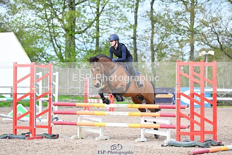 240411-162438-00777 - Group 4 SJ