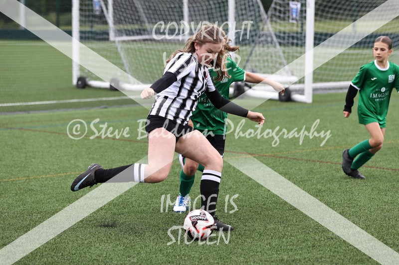 1DX31372 - Sat 6th U12 Girls