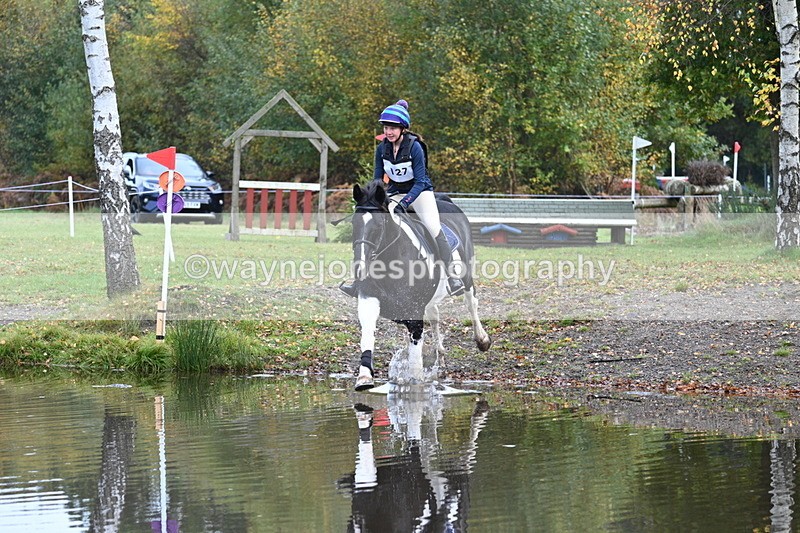 WJ7_0450 - 80cm Cam 2 Water Time 10:45 to 11:06