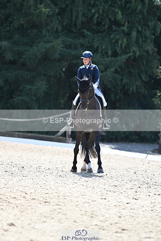 250810A-135807-07142 - 070-Abbie.NewburySeagry.Firstamour