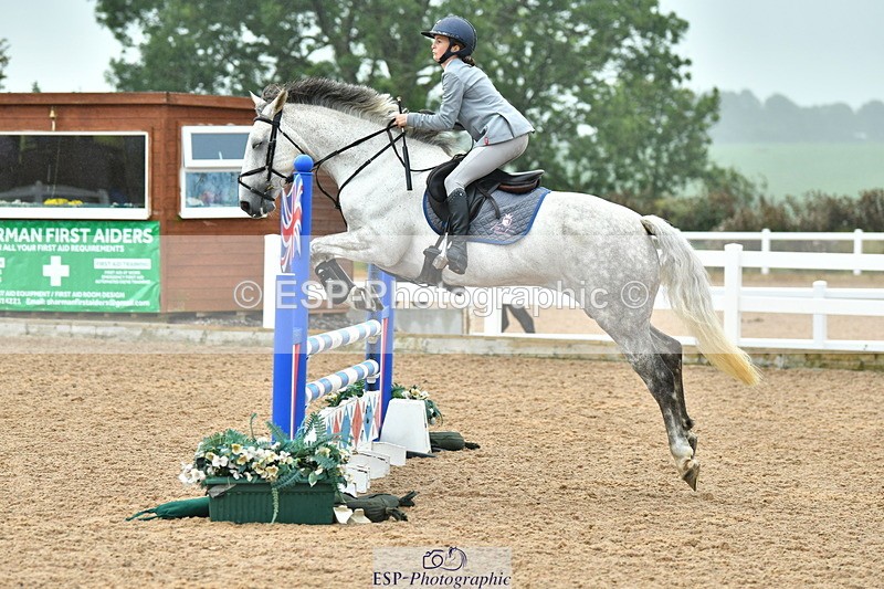 230812A-091735-07591 - Cls 25 A&B Brit nov & 90 Open