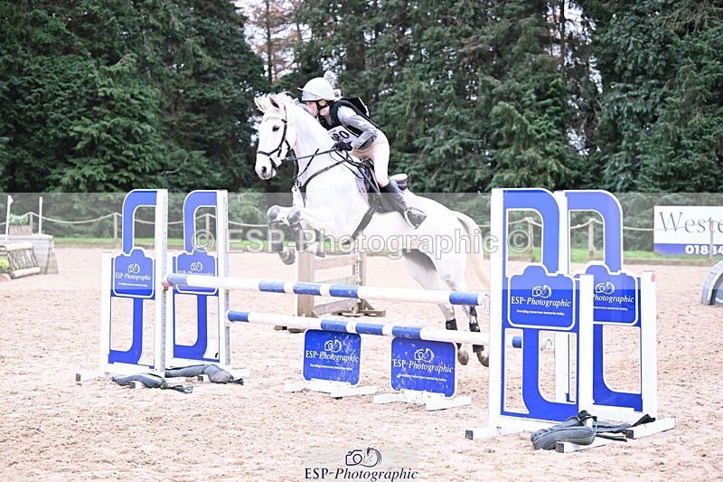 241116-152122-02181 - Cls 4 100-105cm