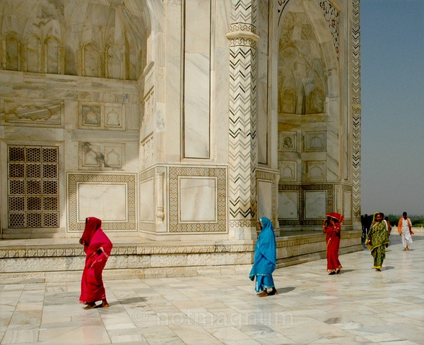 Papped at the Taj - TRAVEL