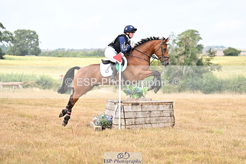 250824A-124233-36146 - 2083-Lauren.Dawson-Bay.Bui.Shadow