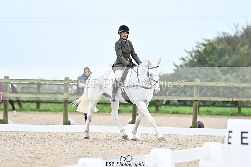 241103-152001-03094 - Novice 1 - 14.44 to 16.08