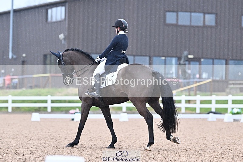 250214-124356-01609 - 177-Nynn.Puttisombat-Ivaro.I