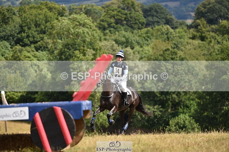 250802A-130612-04469 - A-034-Annastasia.Cross-KENNDALE