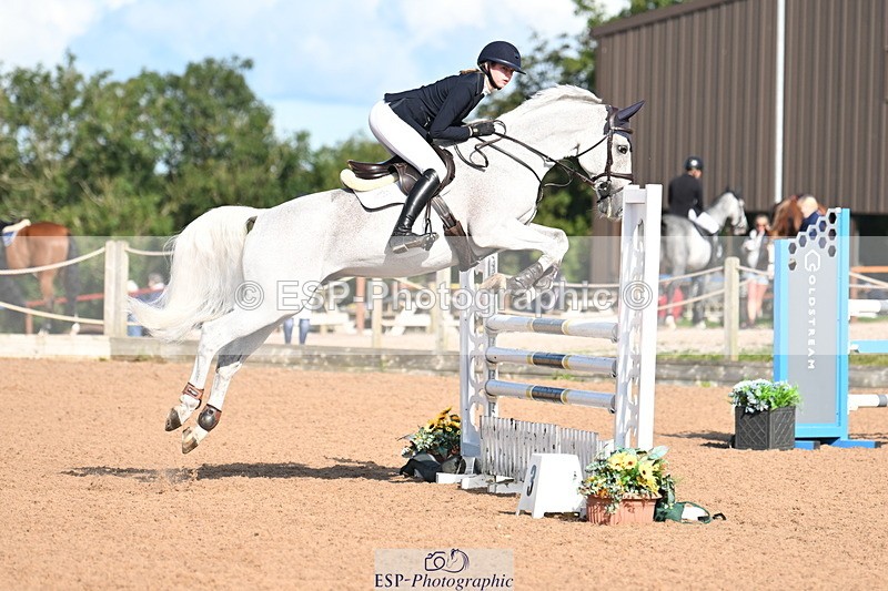 240913A-101123-03425 - Cls 13 Snr 1.05m & 1.10m Open