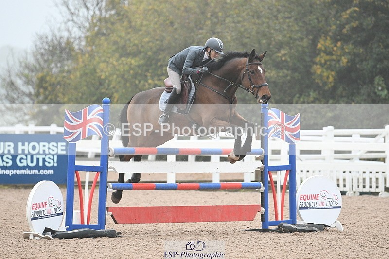 241103A-111036-07704 - SUN Cls 21 Snr Newcomers and 1.10m Open