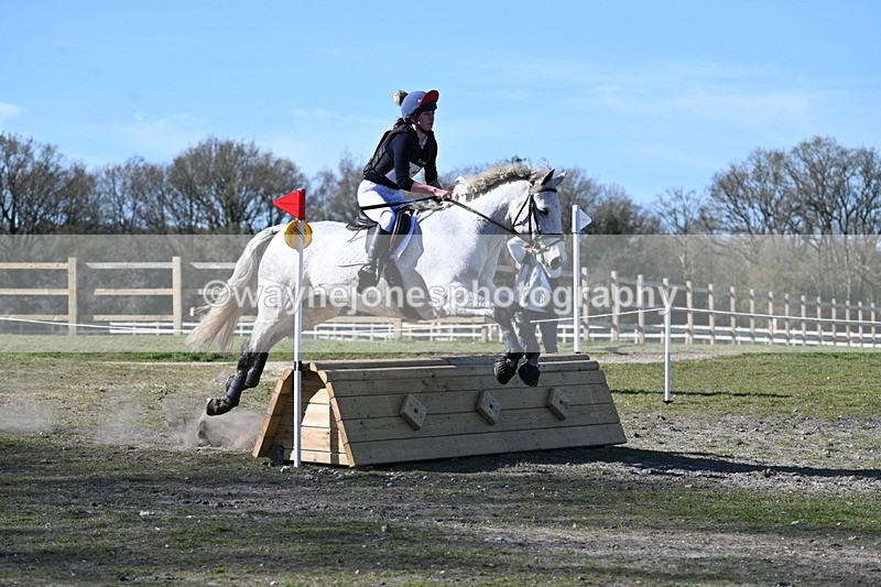 WJ7_9820 - XC Time 10:34 to 10:50