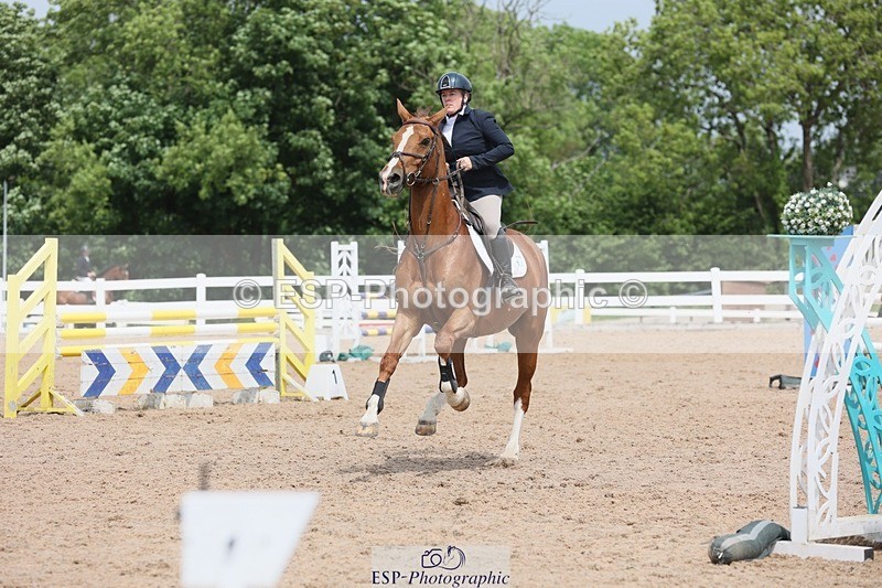 250523-124240-01386 - Cls 09 A&B  Snr Disc & 1.00m Open