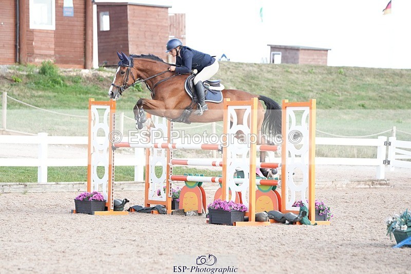 250726-173414-08092 - Cls 24 Snr Newcomers