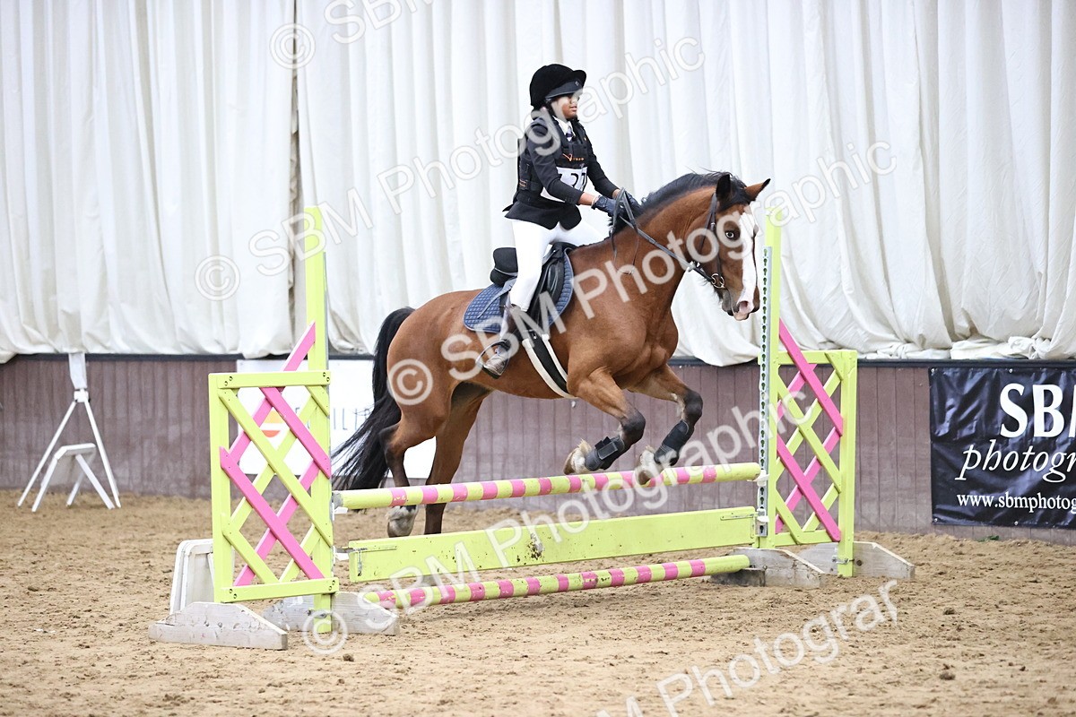 SBM_001366 - Class 5 - Henlow Veterinary Hospital 70cm