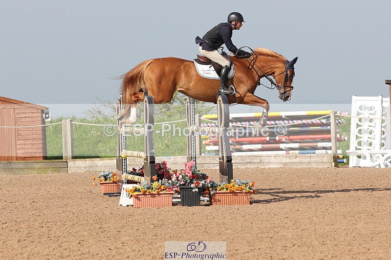 240511A-091751-11008 - Cls 32 Foxhunter