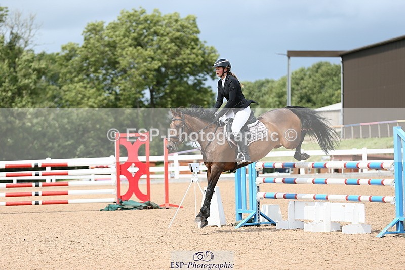 230716A-150823-04225 - Class 25a Pony Fox & 1.10 Open