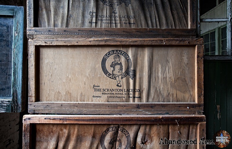 The Scranton Lace Company | Lace Factory Logo - Scranton Lace Company