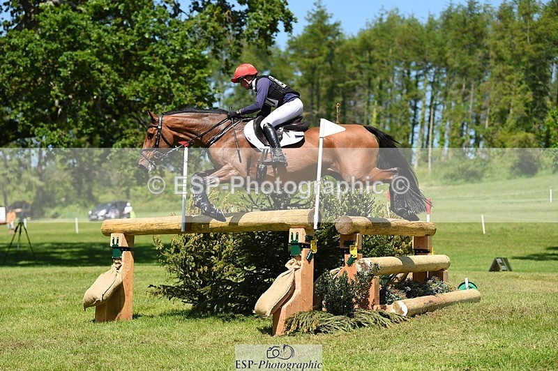 230527-142752-09795 - 327-ROMANTIC-Rosie_Fry-XC