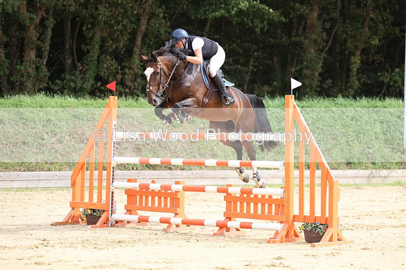 3E7A4609 - Class 9: Senior 1.30m open