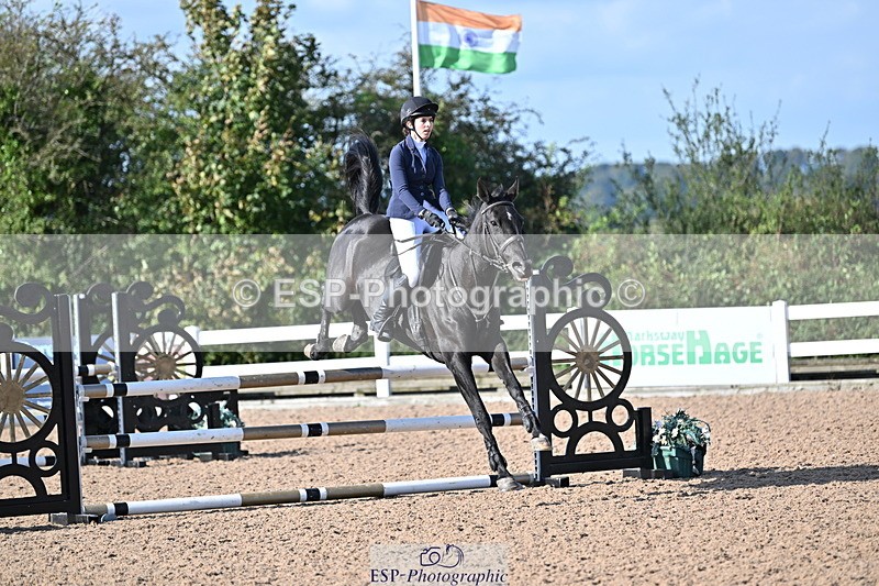 241004A-105124-01398 - Fri 07 Snr Brit Nov & 90cm Open