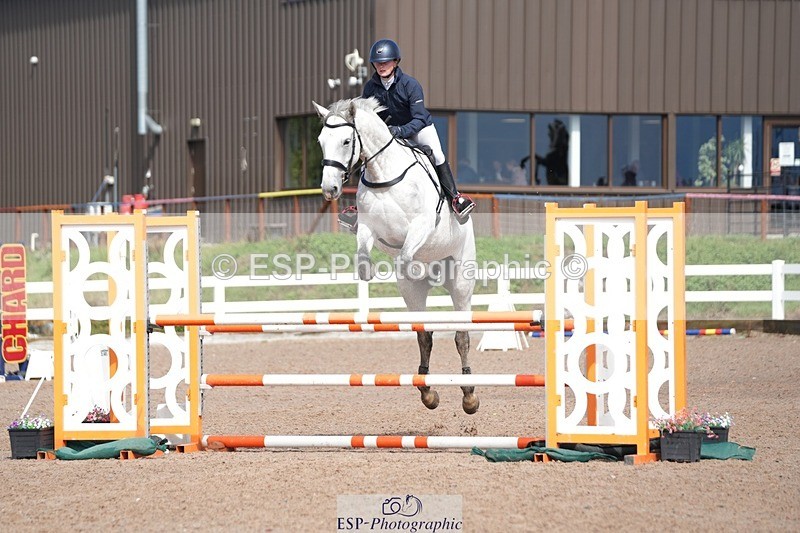 250911-135729-02100 - Cls 13 1.05m Amateur Champ