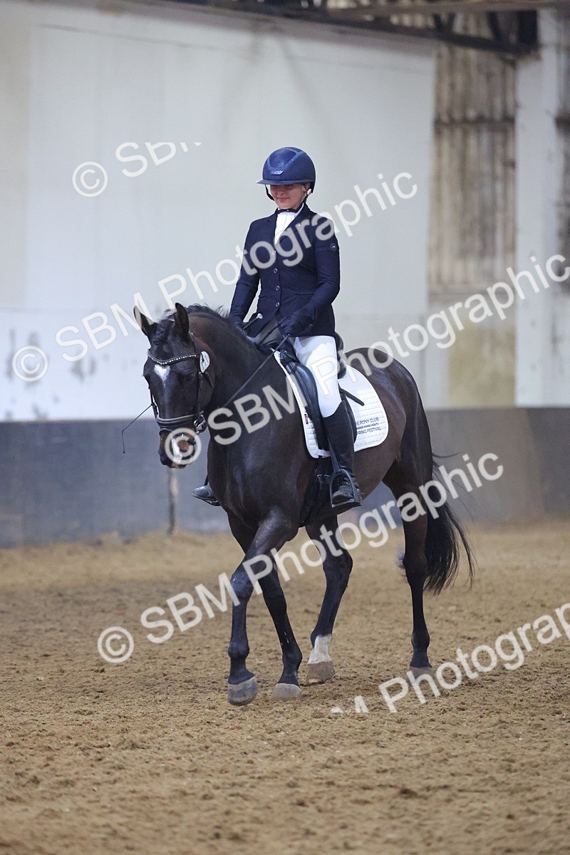 SBM_003129 - Class 9-10 - MQ U21 Open Novice 1