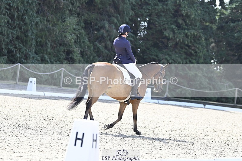 250810A-105524-04997 - 005-Katie.EdwardsBurnt.House.Lane.Wizby