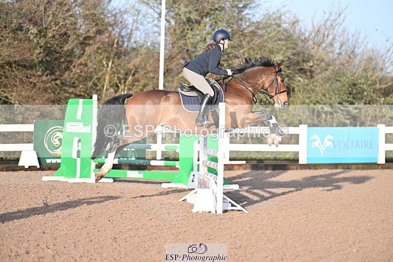 231208A-092019-00014 - Cls 2 British Novice & 90cm Open