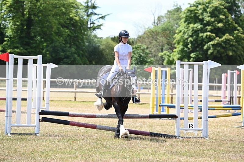 WJ6_5659 - Class 13 Novice 60cm