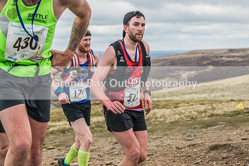 3 Peaks-427 - The 3 Peaks Race Saturday 27th April 2024