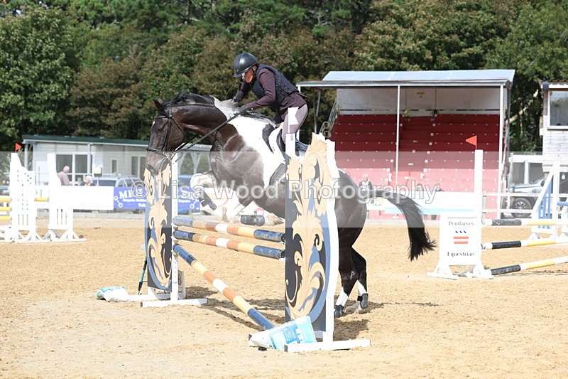 3E7A9718 - Class 10: Senior 95cm open