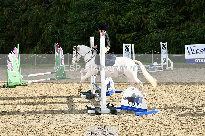 251004A-105747-00480 - Classes 4 & 5 50cm