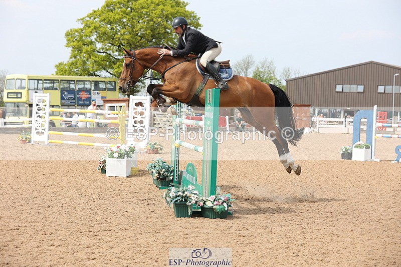 240511A-144005-14385 - Cls 36 National 1.30m Open