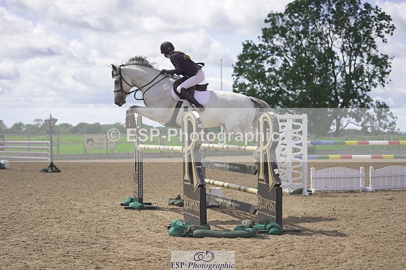 230806A-124950-02074 - Cls 14 Snr Foxhunter & 1.20m Open