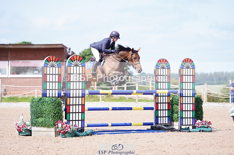 240802A-104956-03690 - Cls 15 Foxhunter