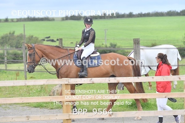 BPP_9564 - CLASS 8 Senior Foxhunter/ 1.20m Open