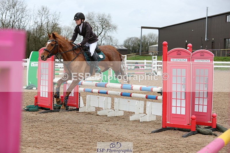 240211A-110611-02344 - Cls 4 Pony Discovery & 90cm Open